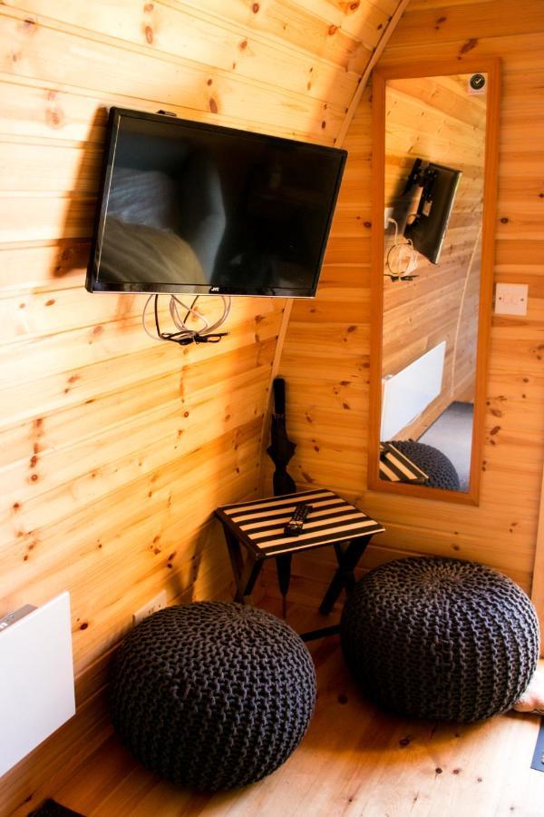 Log Cabin Kells  Exteriör bild